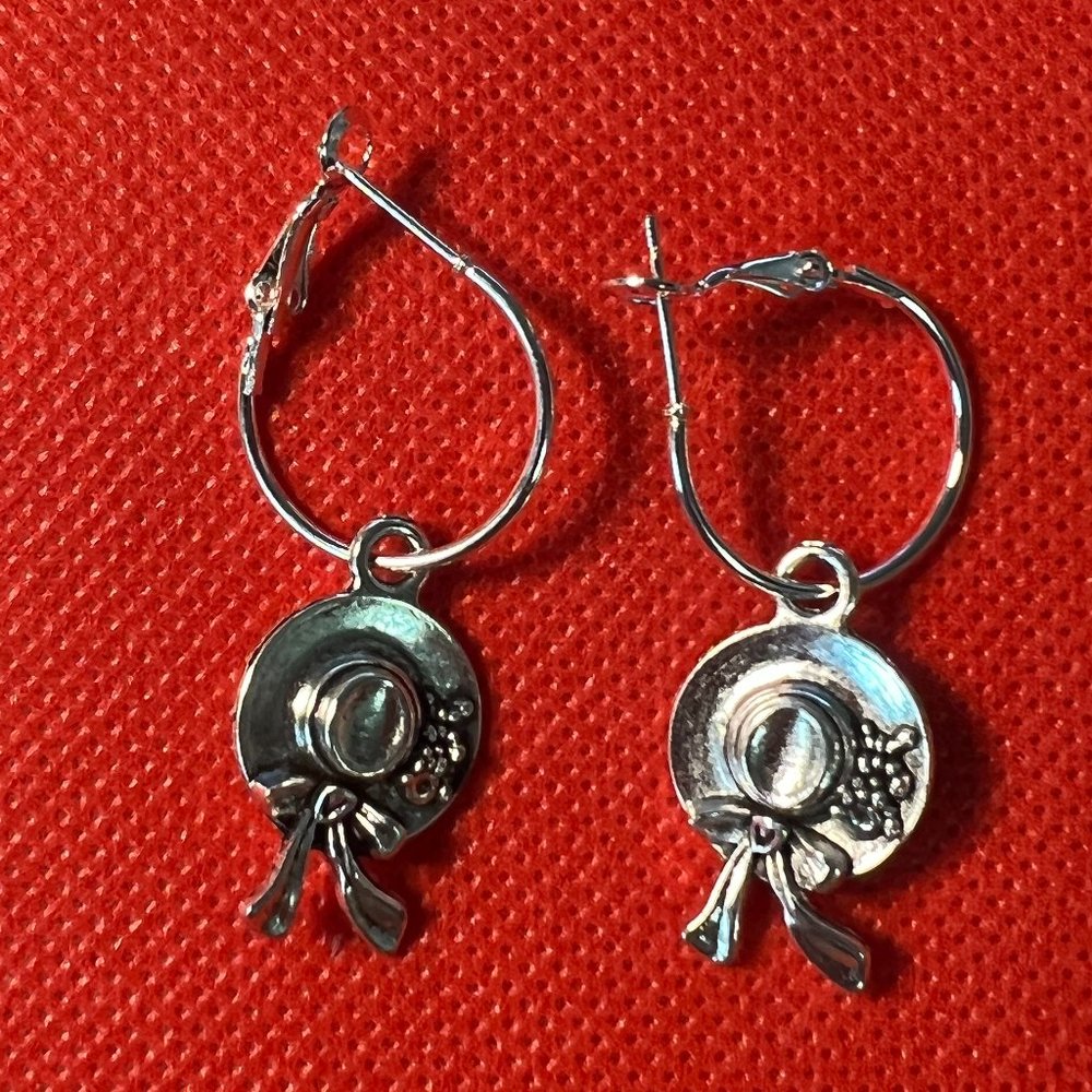 Hat Silver Tone Hoops Pierced Earrings